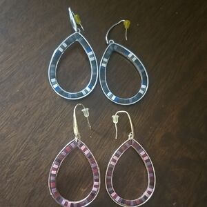 2 Pairs Of Elegant Silver Teardrop Earrings